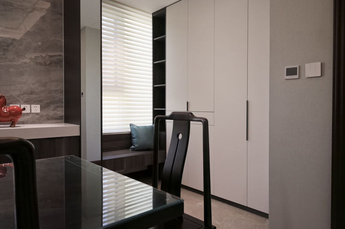 龍湖九里晴川-現(xiàn)代簡(jiǎn)約-臥室設(shè)計(jì)效果圖